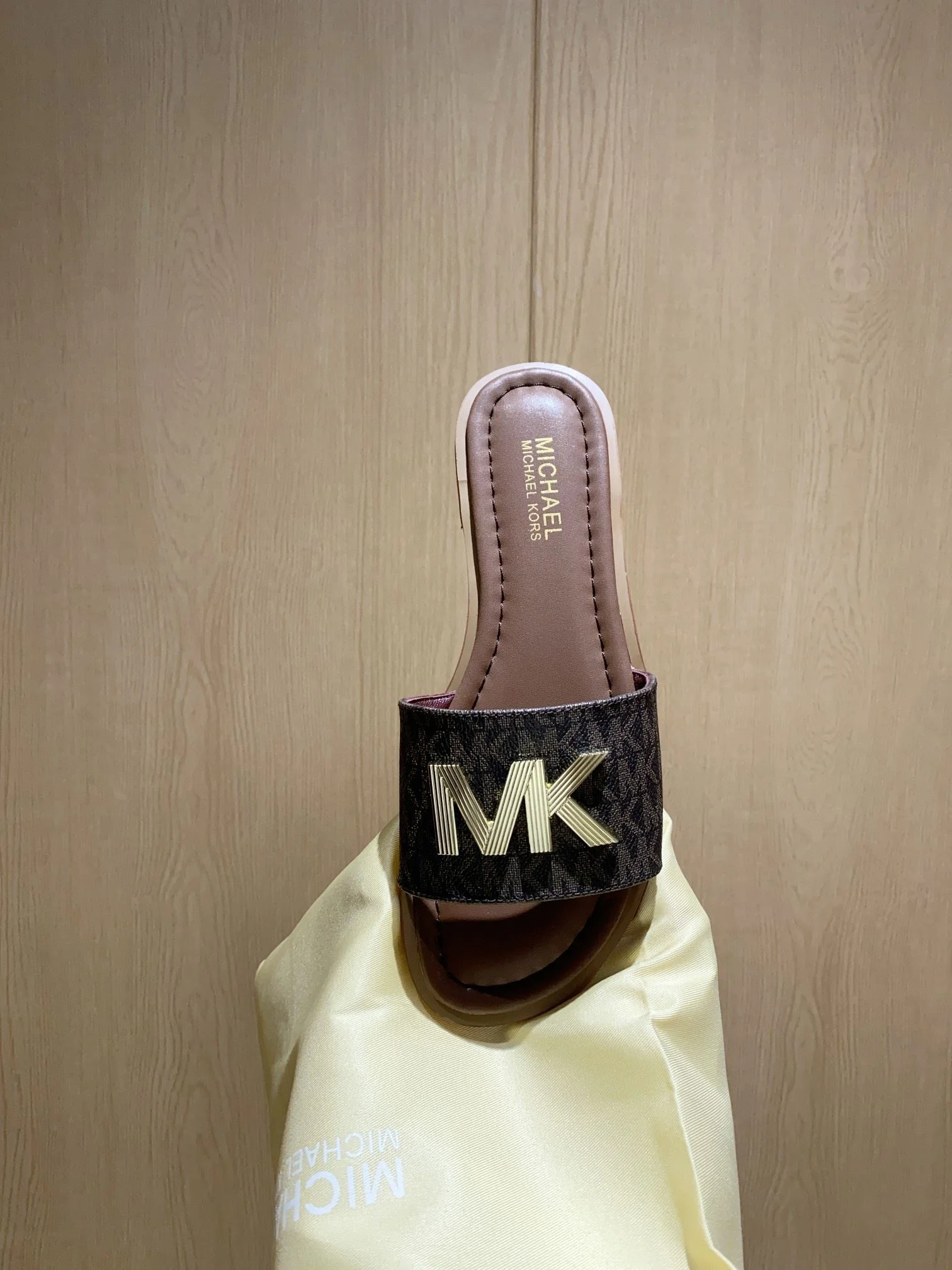 Michael Kors Sandals Elegant 7601