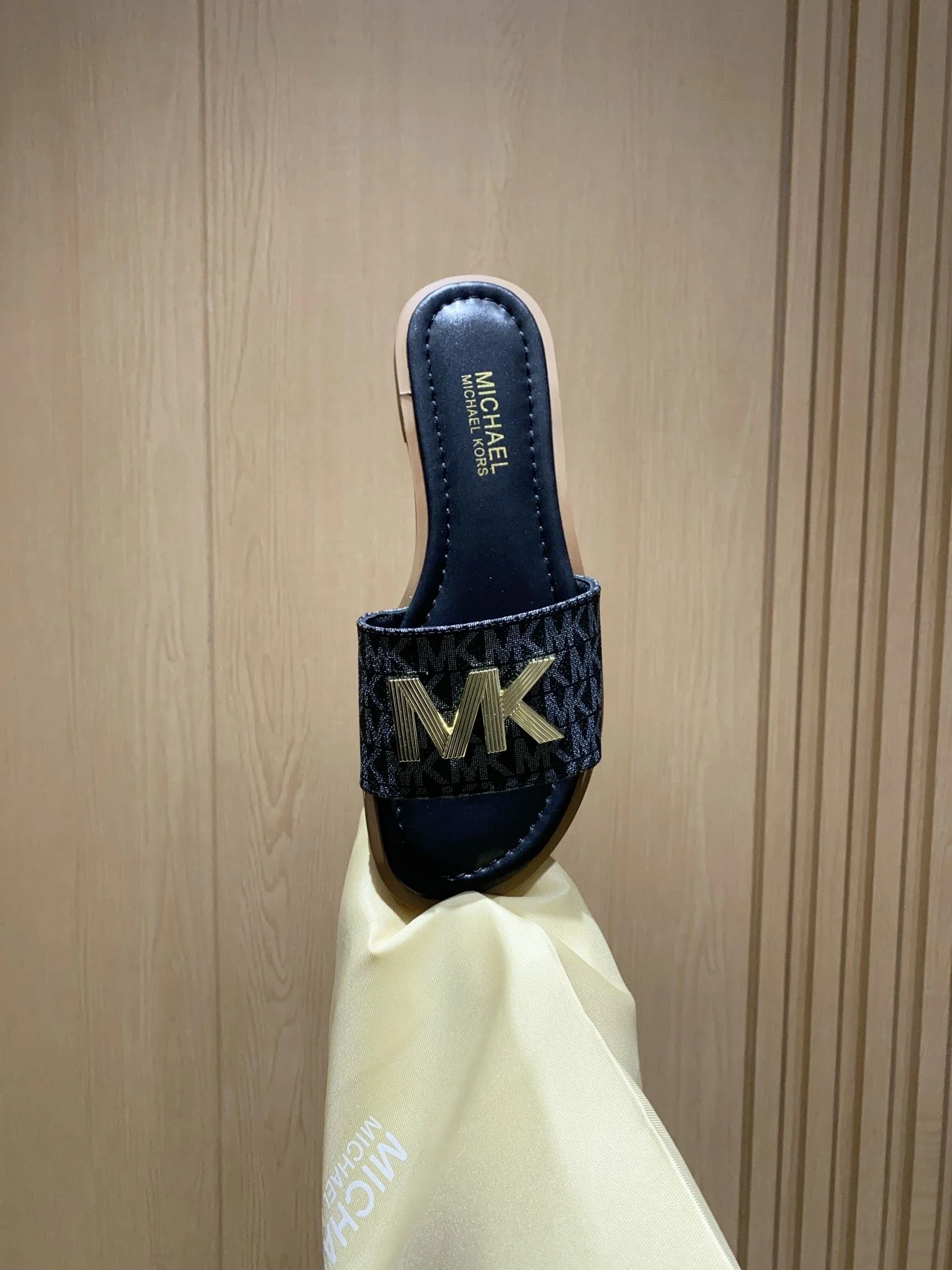 Michael Kors Sandals Thermal 7640
