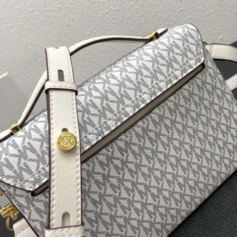 Michael Kors Satchel Bags Effortless 83274