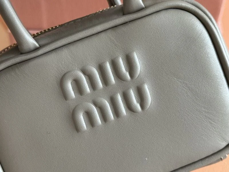 Miu Miu Accessories Chic 49164