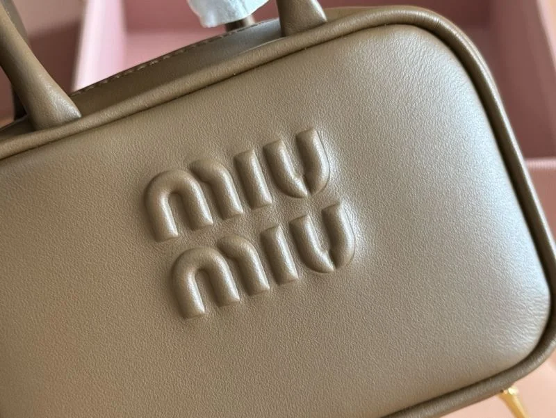 Miu Miu Accessories Attractive 49163