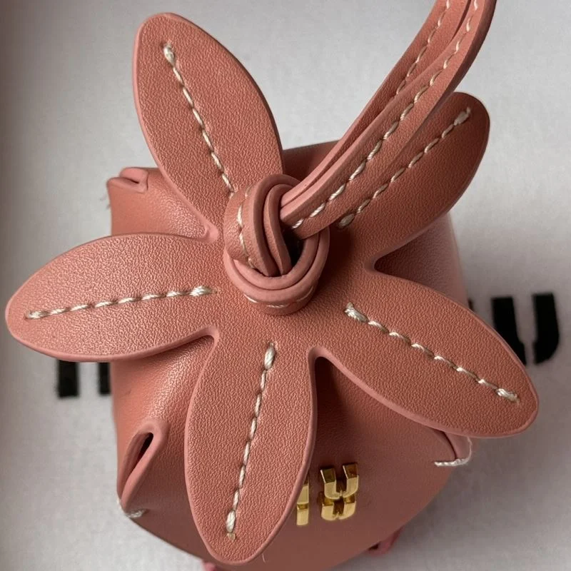Compact Miu Miu Accessories 49161
