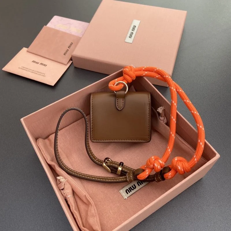Snug Miu Miu Accessories 56085