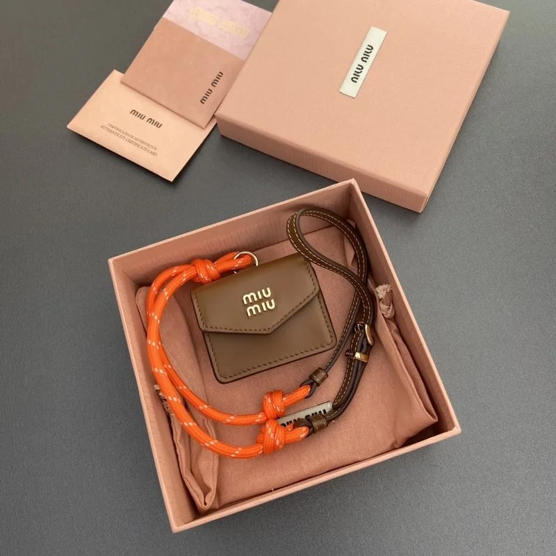 Snug Miu Miu Accessories 56085