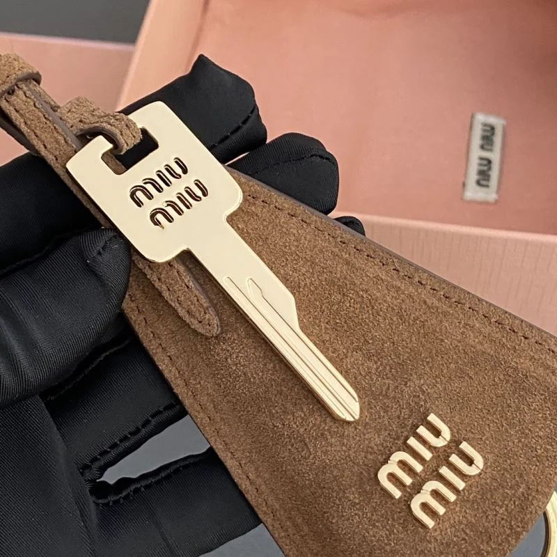Breathable Miu Miu Accessories 56078