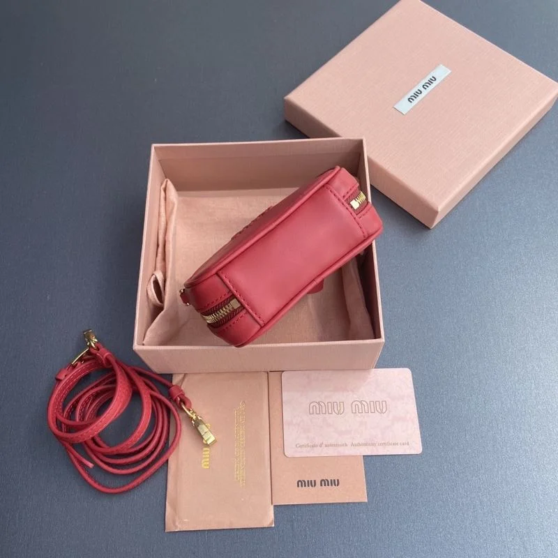 Cozy Miu Miu Accessories 56142