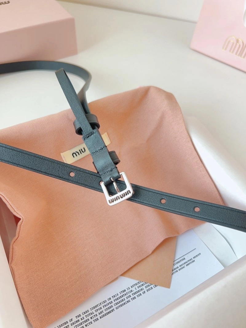 Miu Miu Belts Versatile 302435