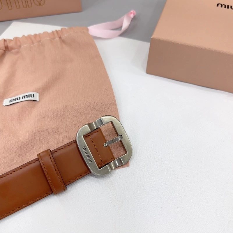 Miu Miu Belts Seasonal 302407