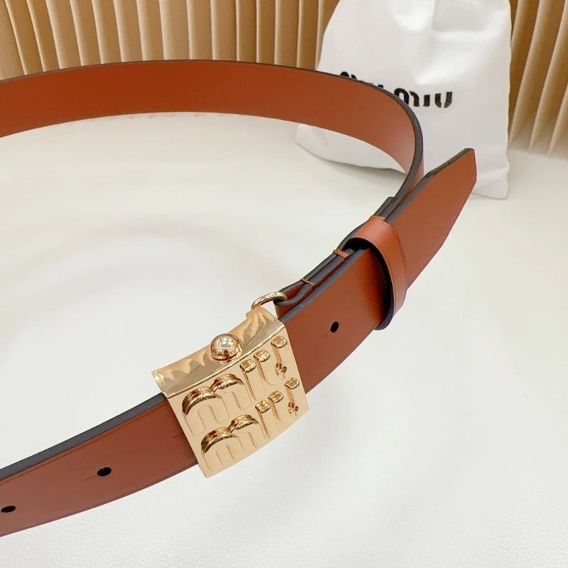Miu Miu Belts Compact 302403