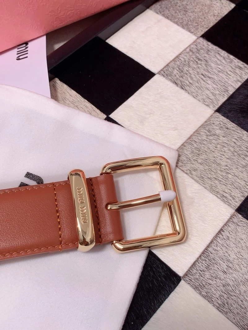 Miu Miu Belts TimelessDesign 302340