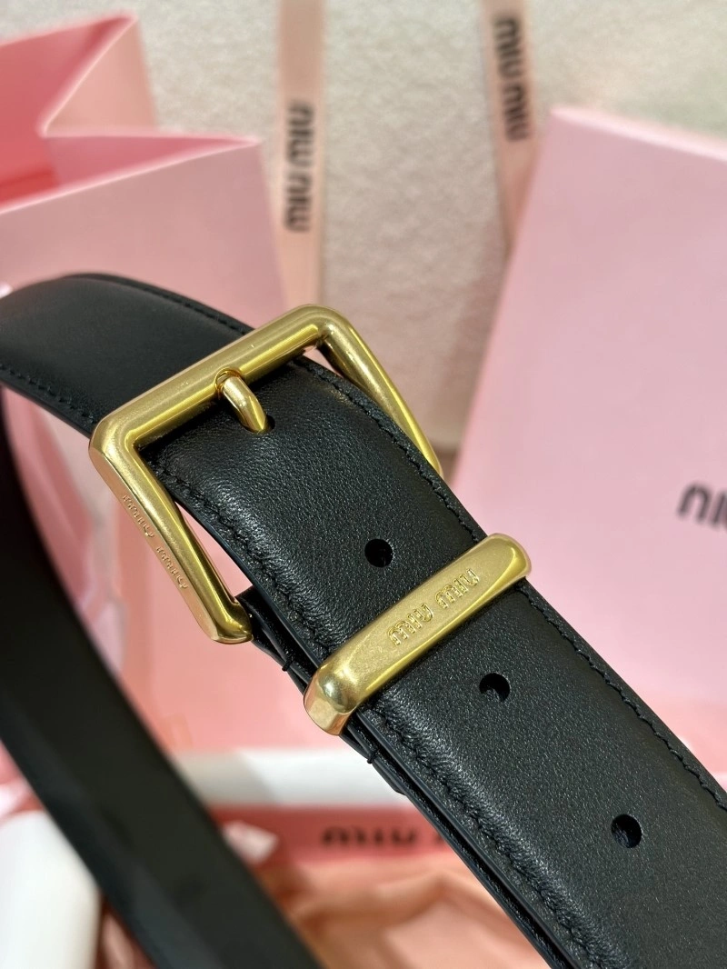 Miu Miu Belts WellDesigned 302337