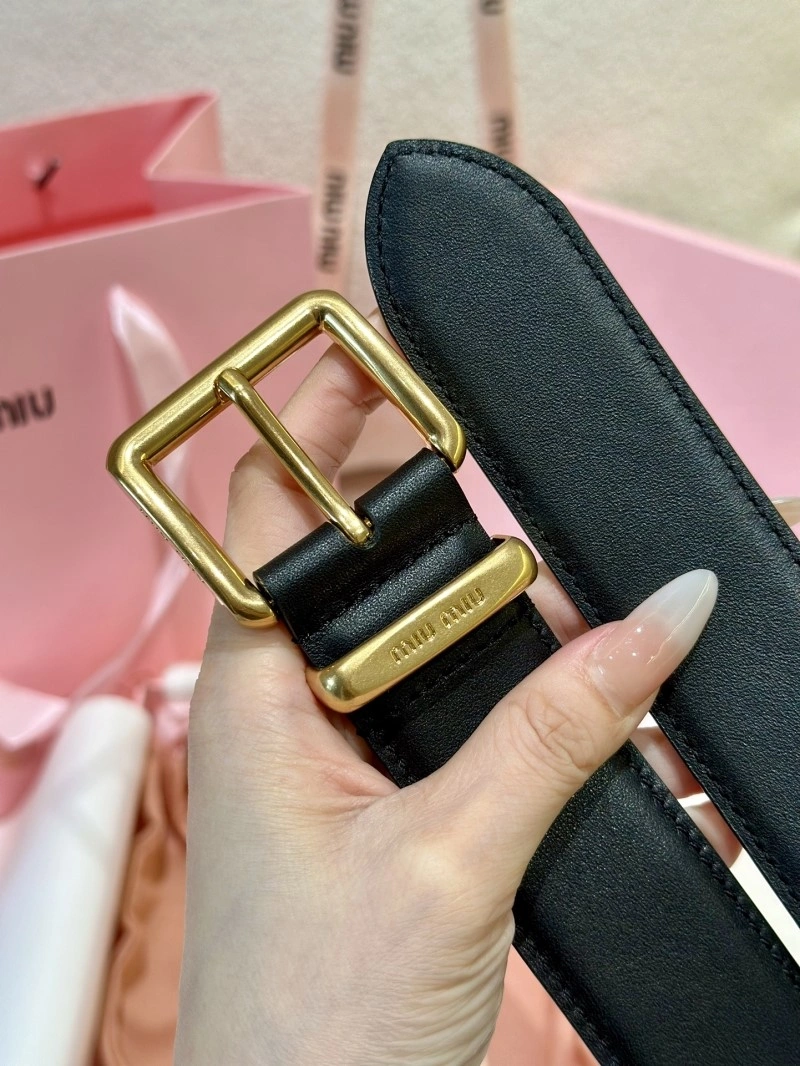 Miu Miu Belts WellDesigned 302337