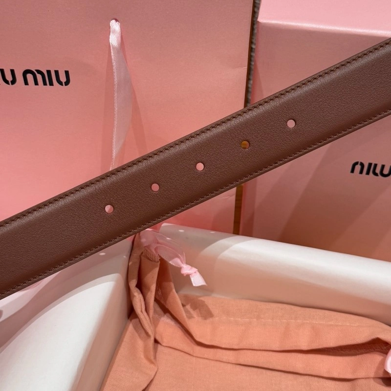 Miu Miu Belts Minimalist 302360