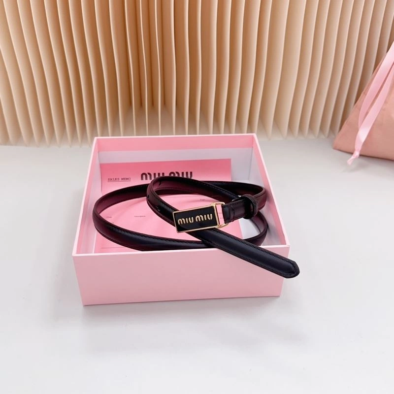 Trendsetting Miu Miu Belts 302438