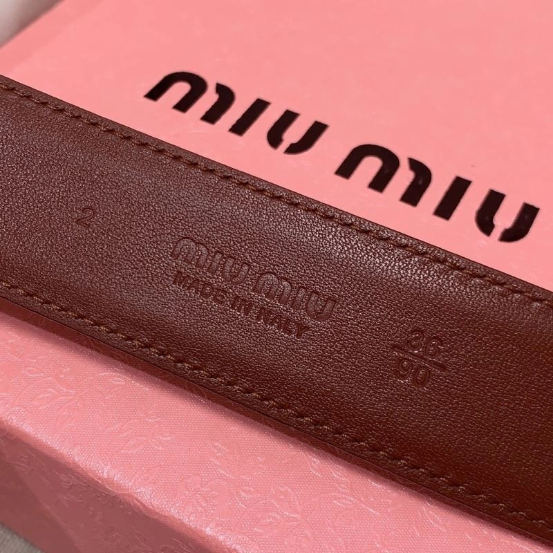 Minimalist Miu Miu Belts 302415