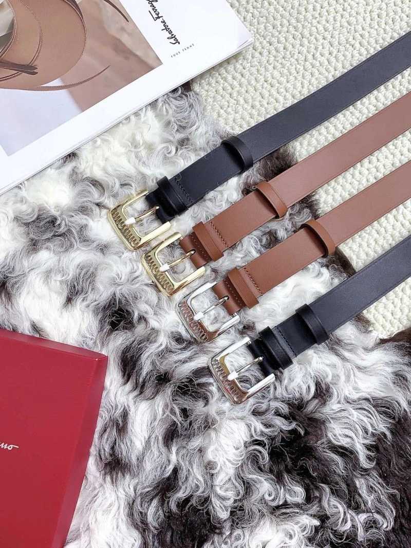 Miu Miu Belts GoodFit 302421