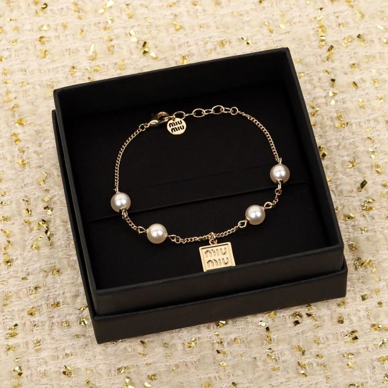 Miu Miu Bracelets Contemporary 212577