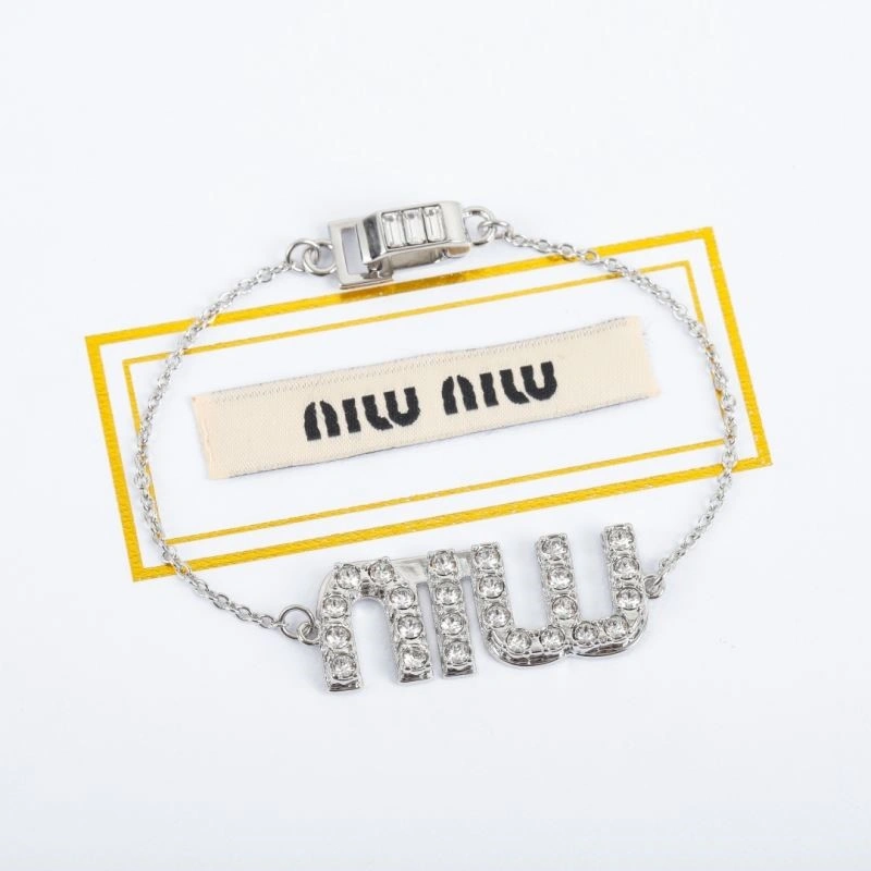 Miu Miu Bracelets AllSeason 209725