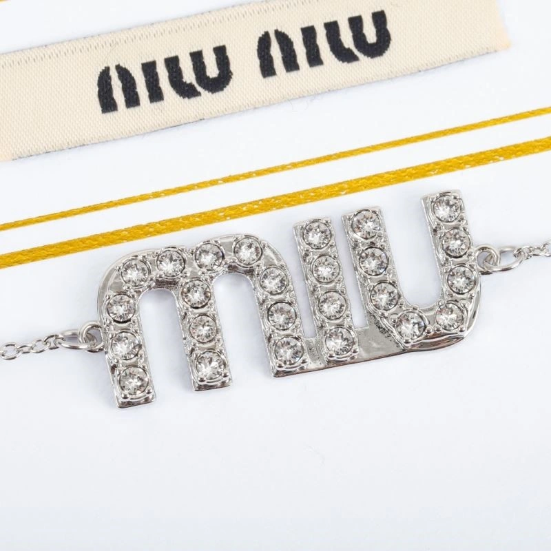 Miu Miu Bracelets AllSeason 209725