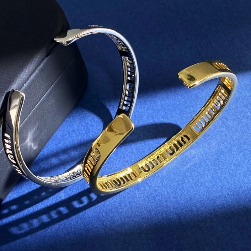 Effortless Miu Miu Bracelets 209722