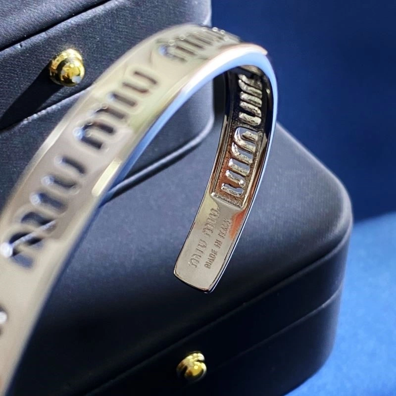 Effortless Miu Miu Bracelets 209722