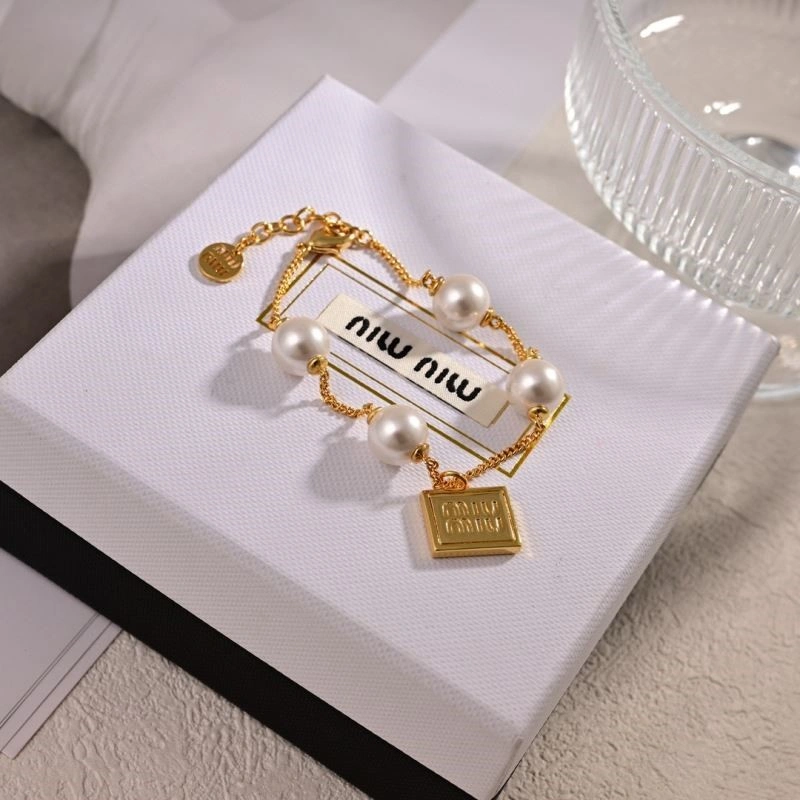 Miu Miu Bracelets MultiPurpose 209231
