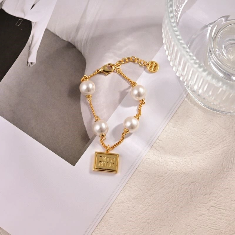 Miu Miu Bracelets MultiPurpose 209231