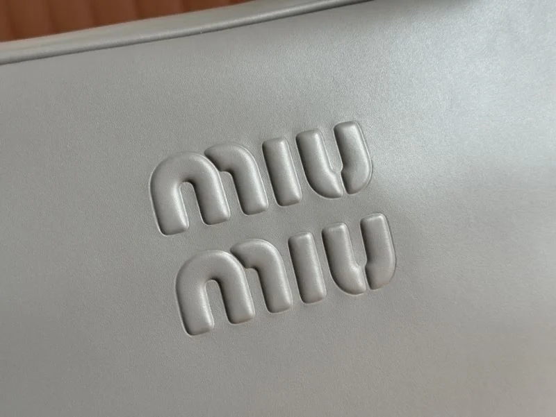 Efficient Miu Miu Briefcases 49181