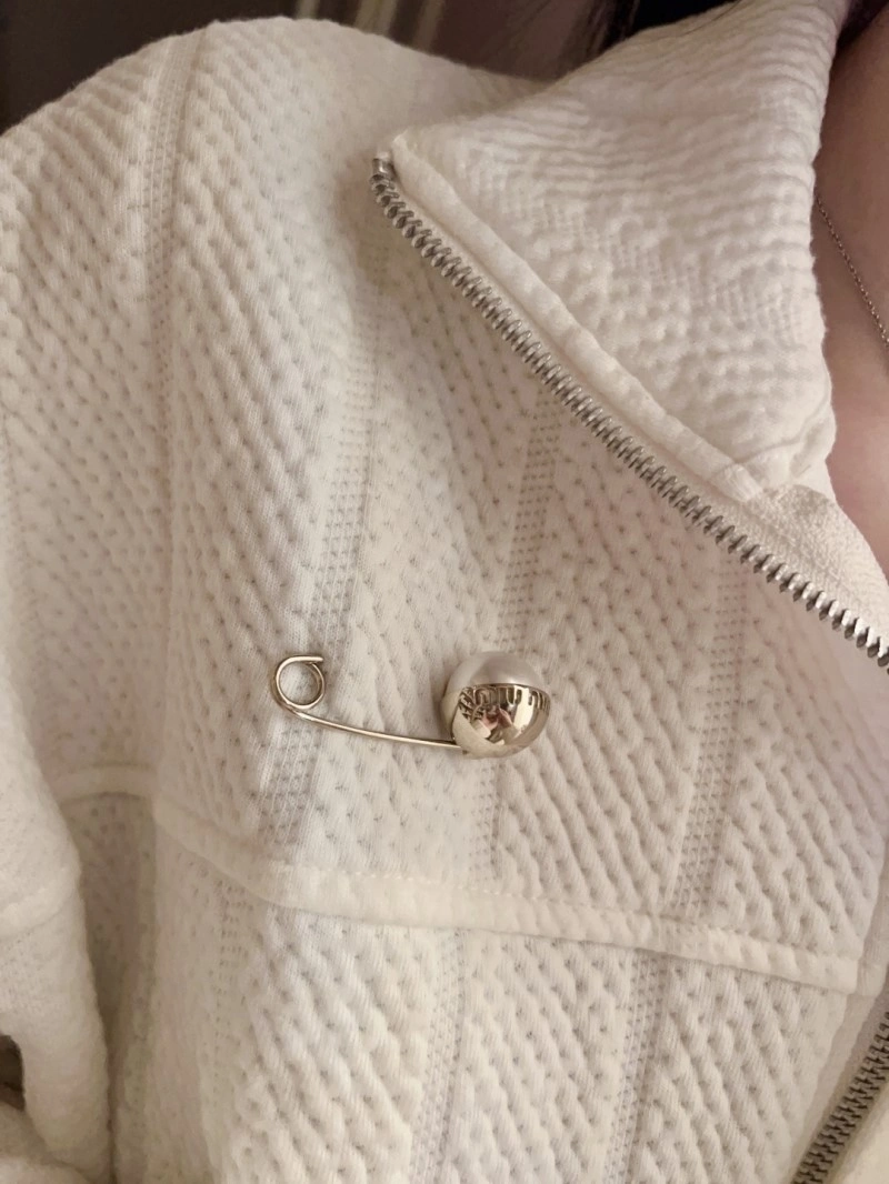 Upgraded Miu Miu Brooches 207861