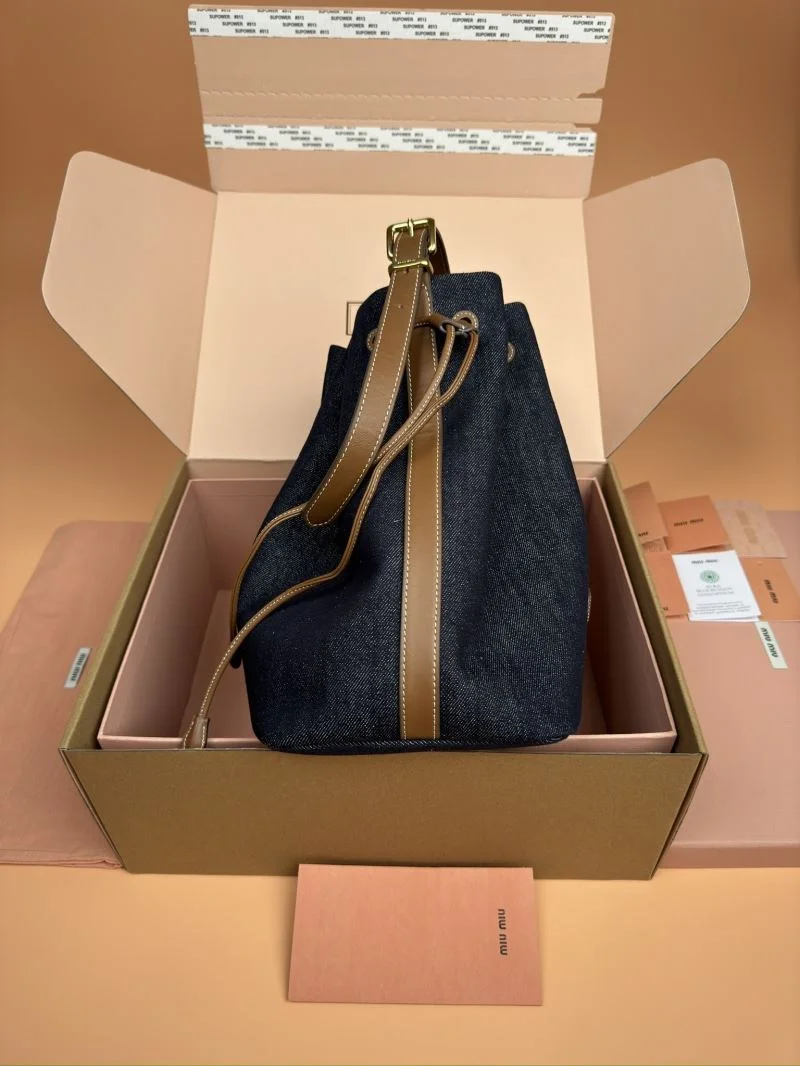 DailyWear Miu Miu Bucket Bags 56062