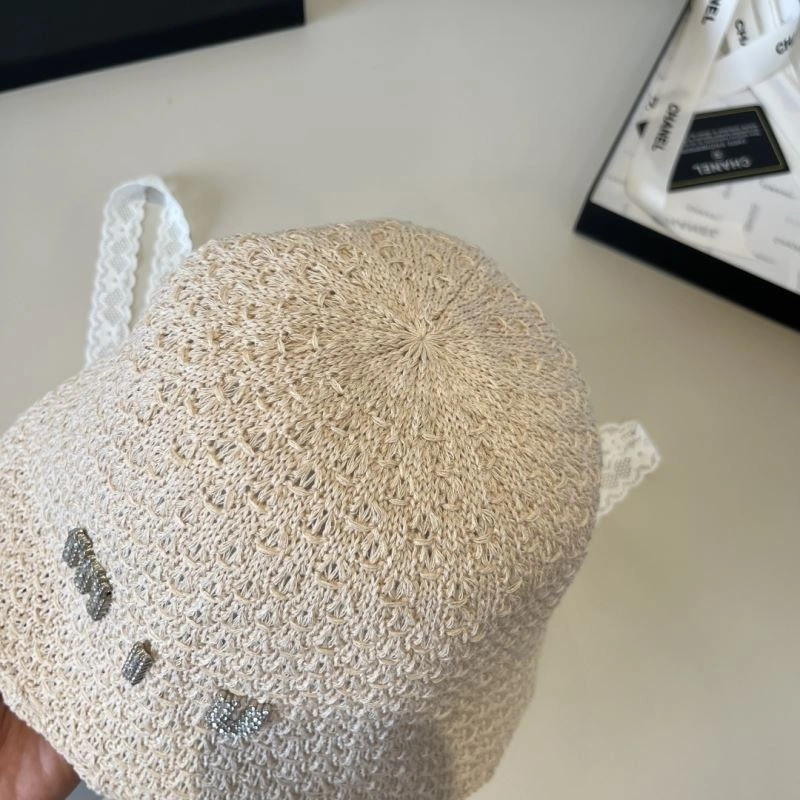 Miu Miu Caps Breathable 261145