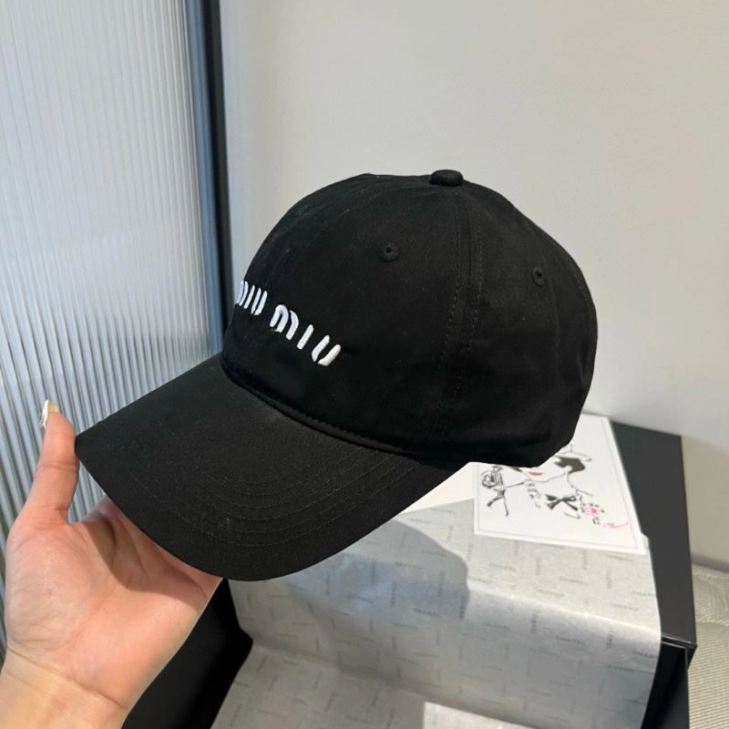 Miu Miu Caps GoodFit 261134