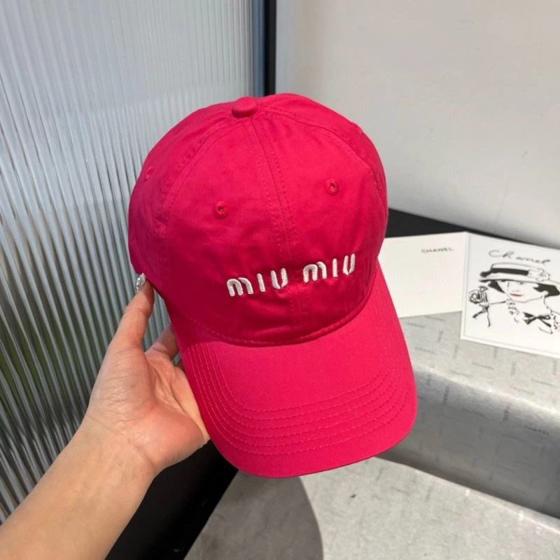 Miu Miu Caps Sleek 261133