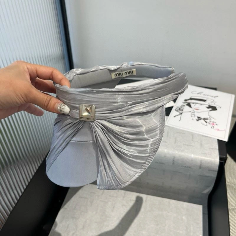 Miu Miu Caps Lightweight 261112