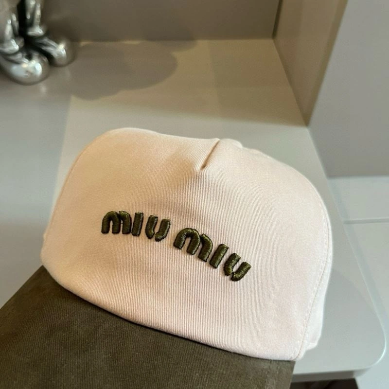 Miu Miu Caps ZipUp 261130