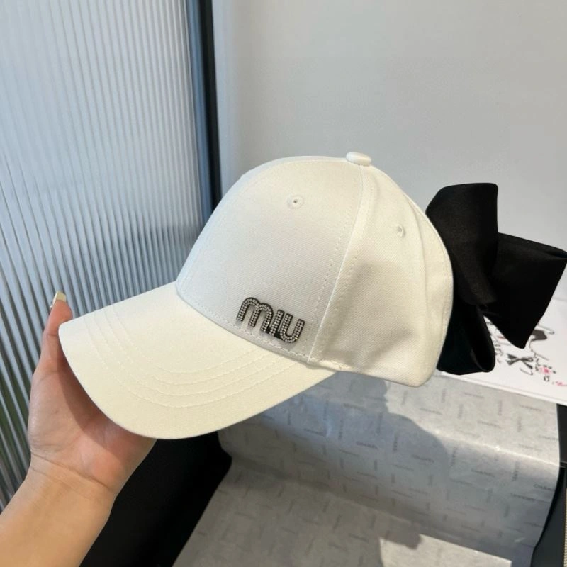 Miu Miu Caps EasyCare 261127