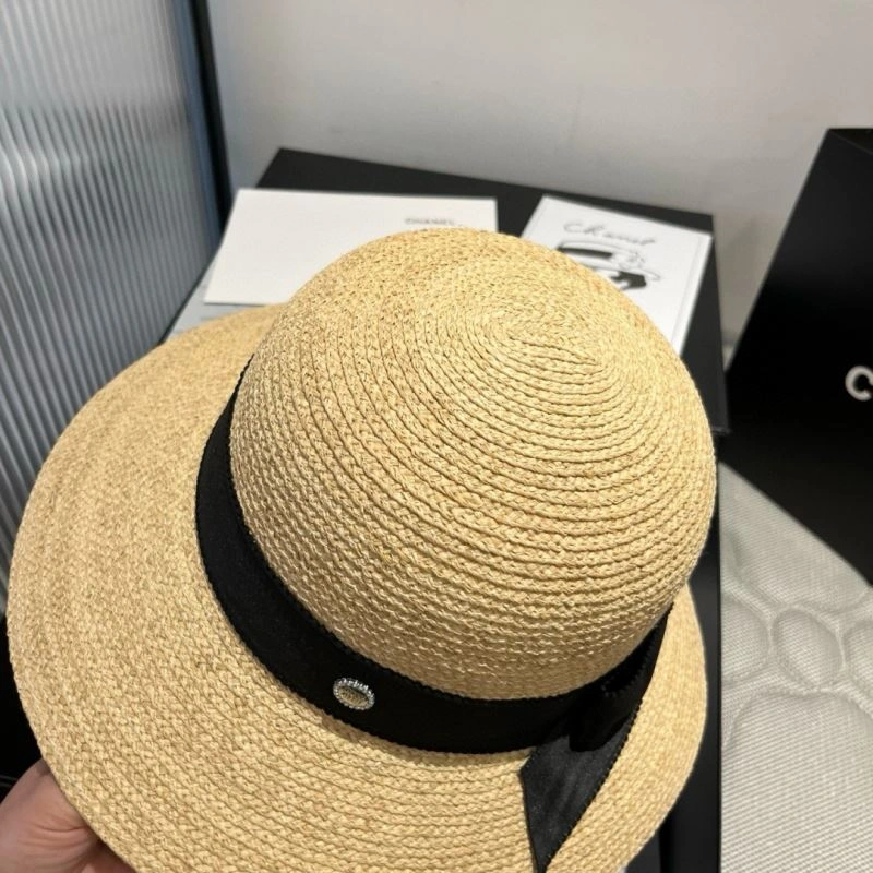 Compact Miu Miu Caps 261122