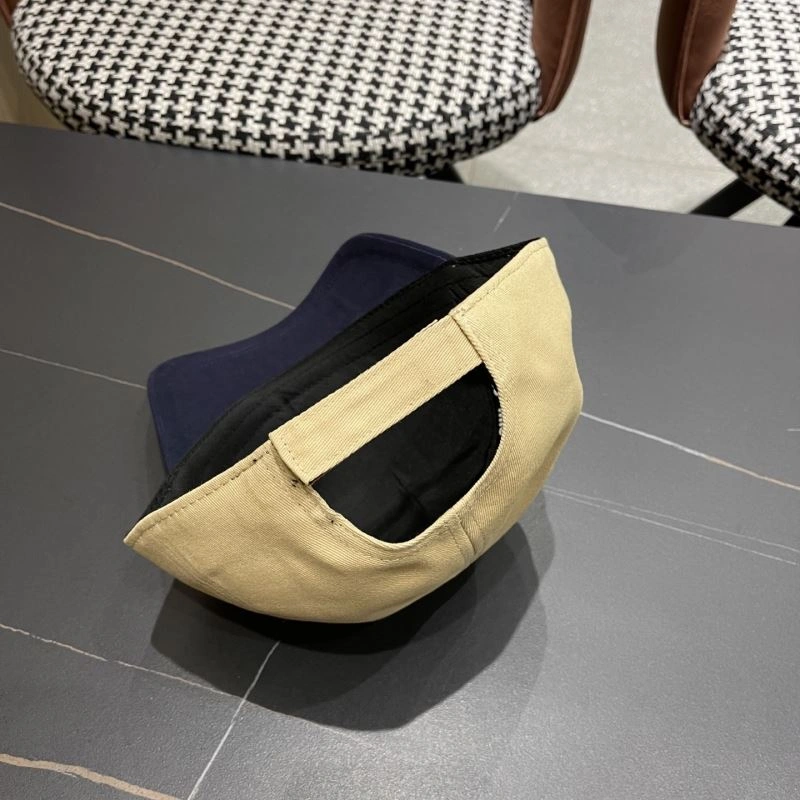 Miu Miu Caps TravelReady 257738