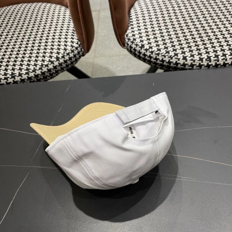 Snug Miu Miu Caps 257758