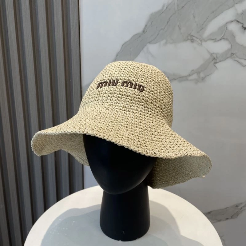 Miu Miu Caps Versatile 257748