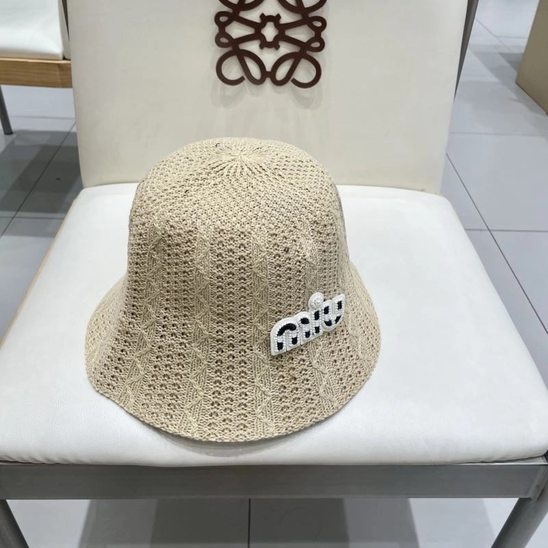 Miu Miu Caps Compact 257731