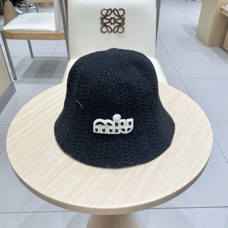 Miu Miu Caps ModernLook 257730