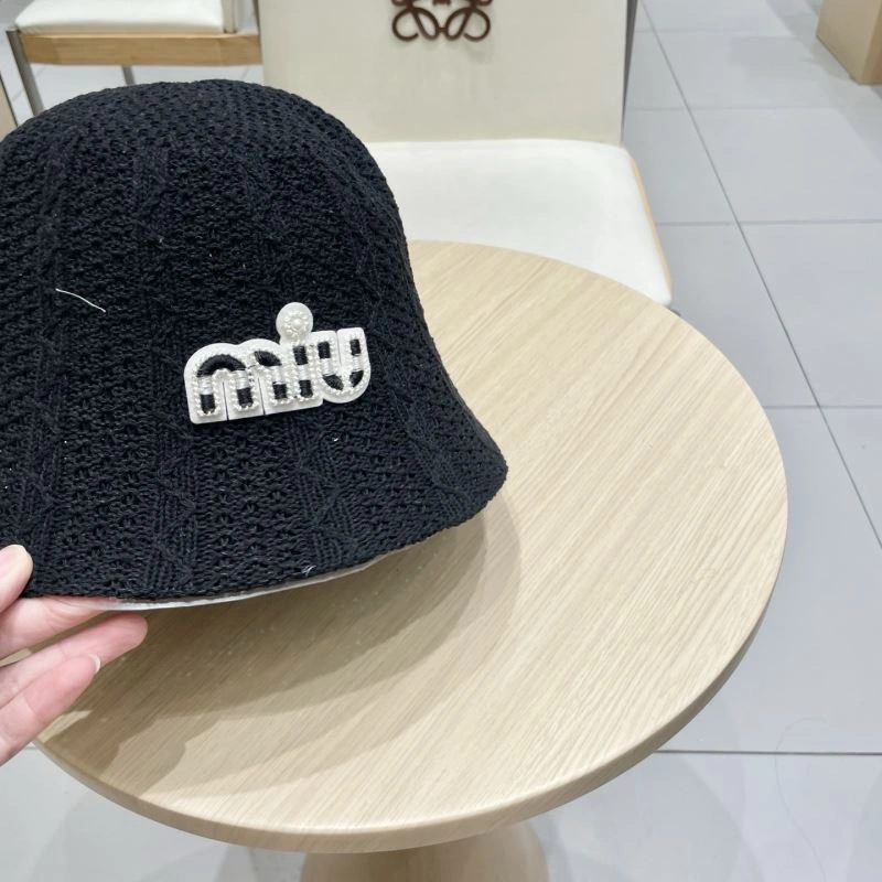 Miu Miu Caps ModernLook 257730