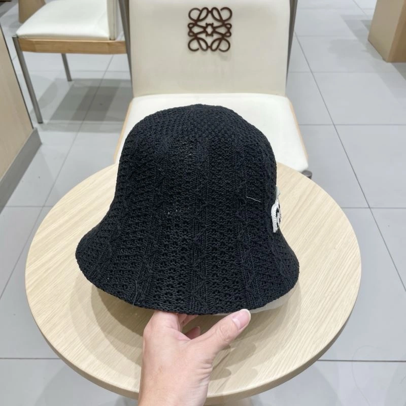 Miu Miu Caps ModernLook 257730