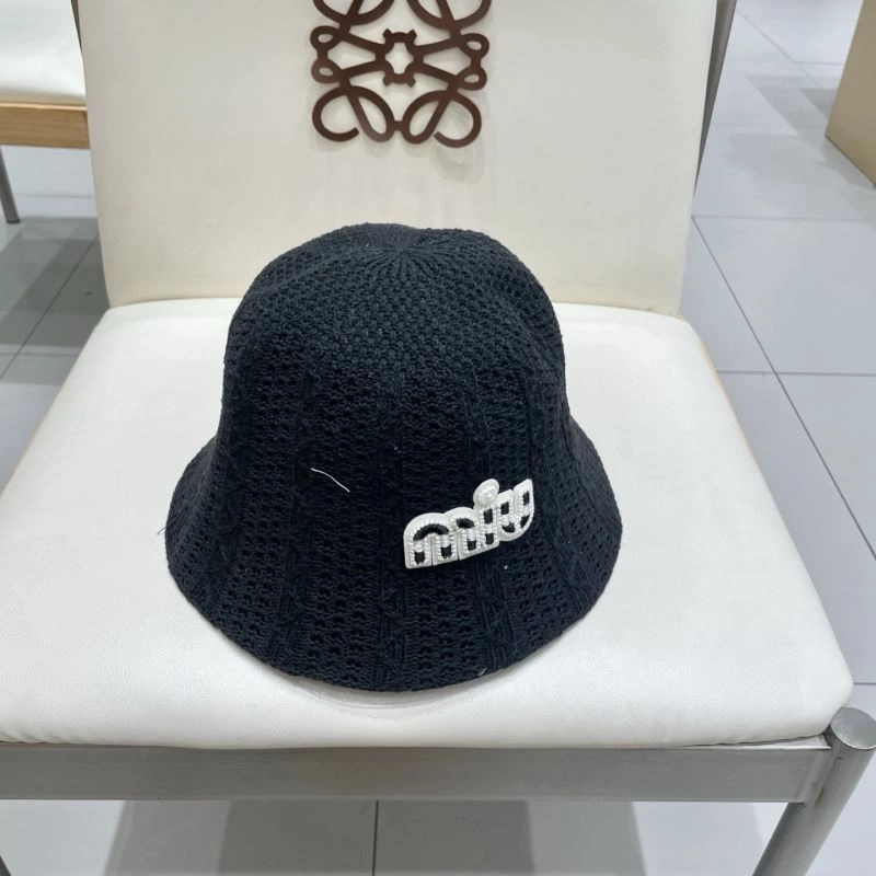 Miu Miu Caps ModernLook 257730