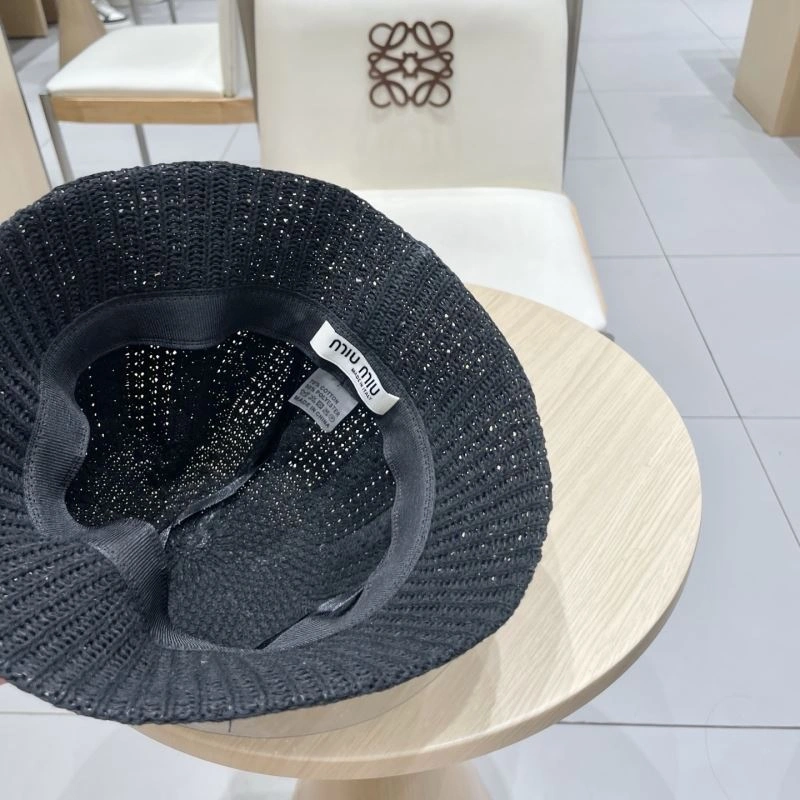 Miu Miu Caps ModernLook 257730