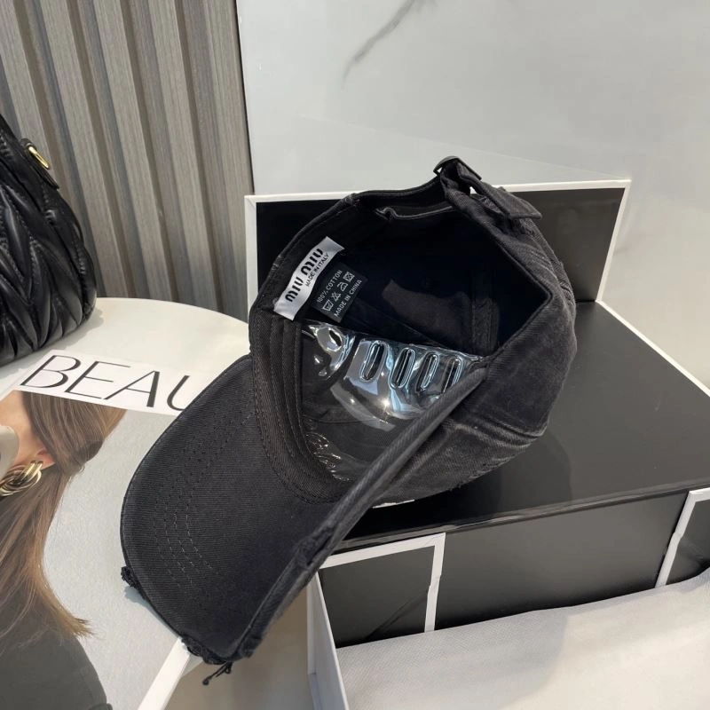 Cozy Miu Miu Caps 257732