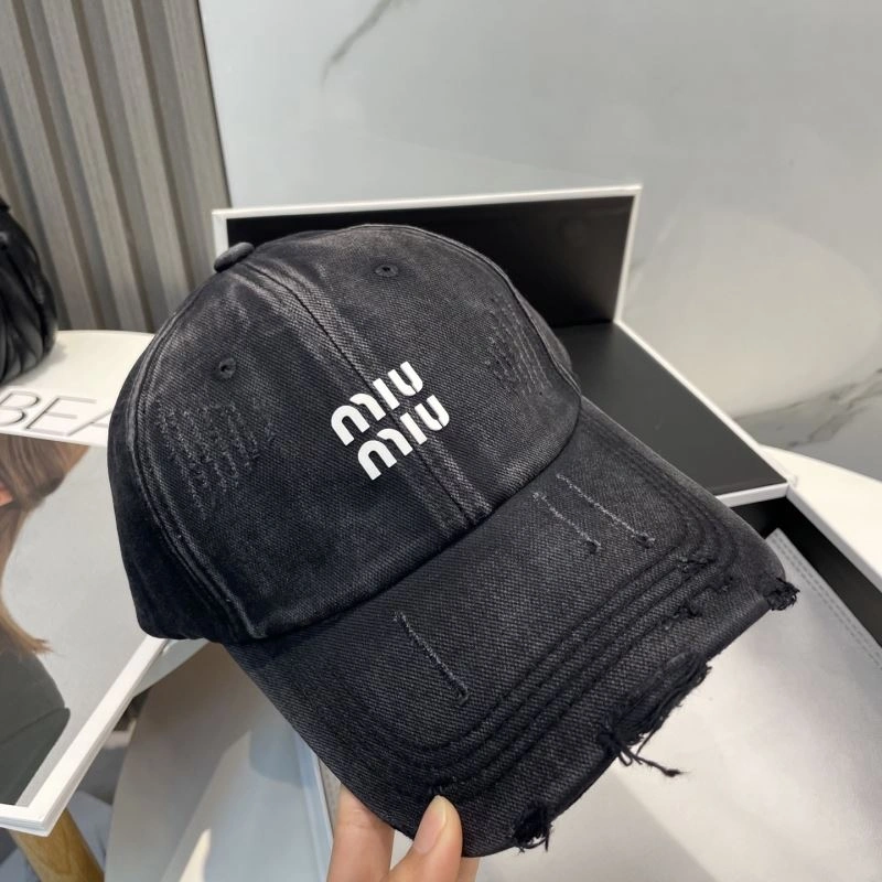 Cozy Miu Miu Caps 257732