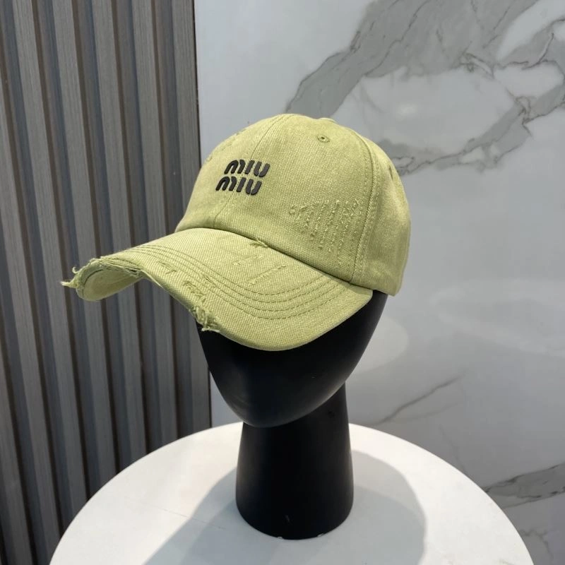 Miu Miu Caps UrbanStyle 257729