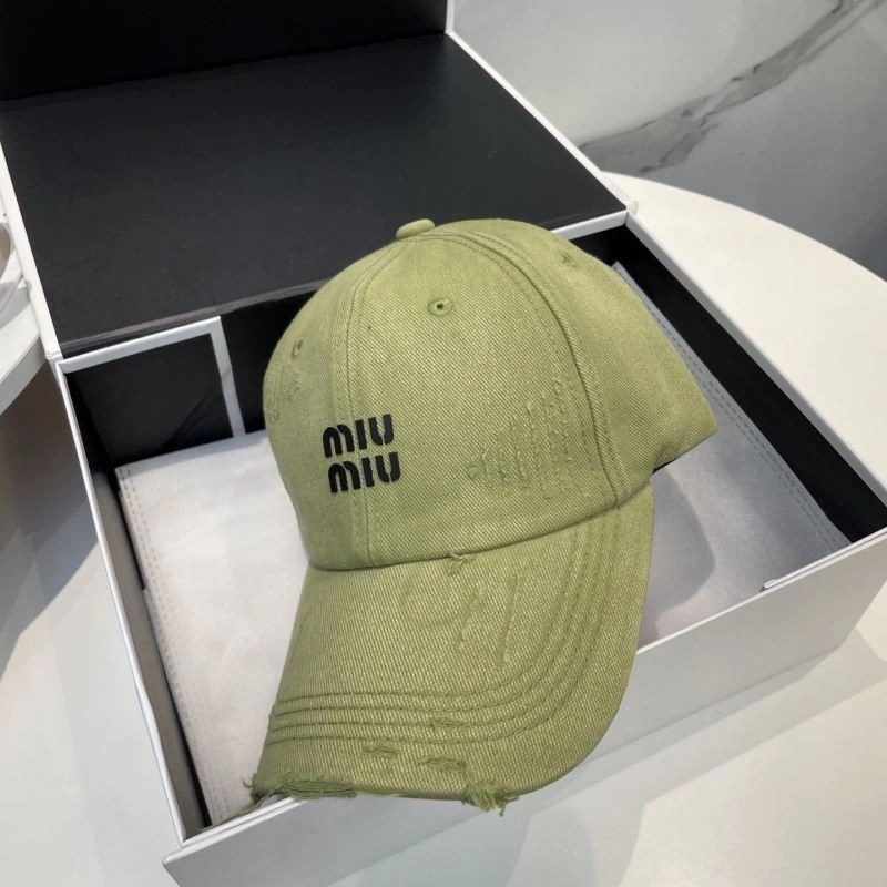 Miu Miu Caps UrbanStyle 257729